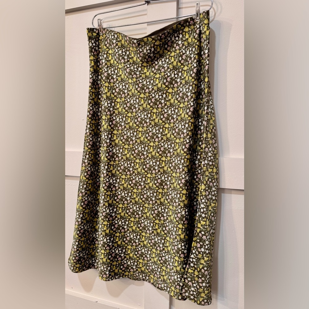 J. Crew Gwyneth Floral Slip Skirt, size Large - Picture 5 of 6